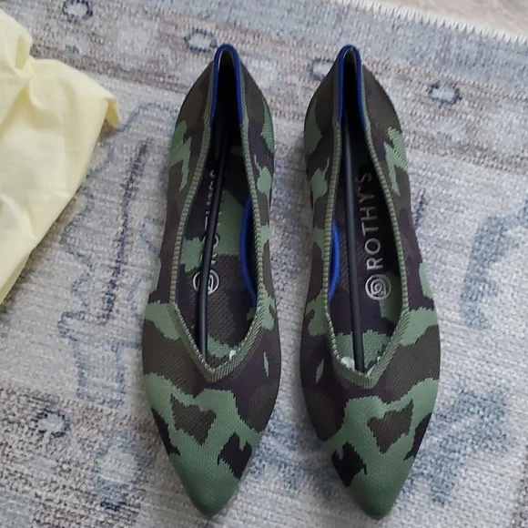 New Rothy' The Point Green Camo Flats Shoes Sz7.5 - Picture 10 of 10